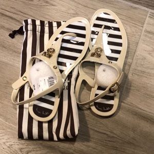 Brand new Henri Bendel white sandals